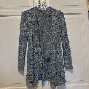 Gray women’s long sleeve cardigan